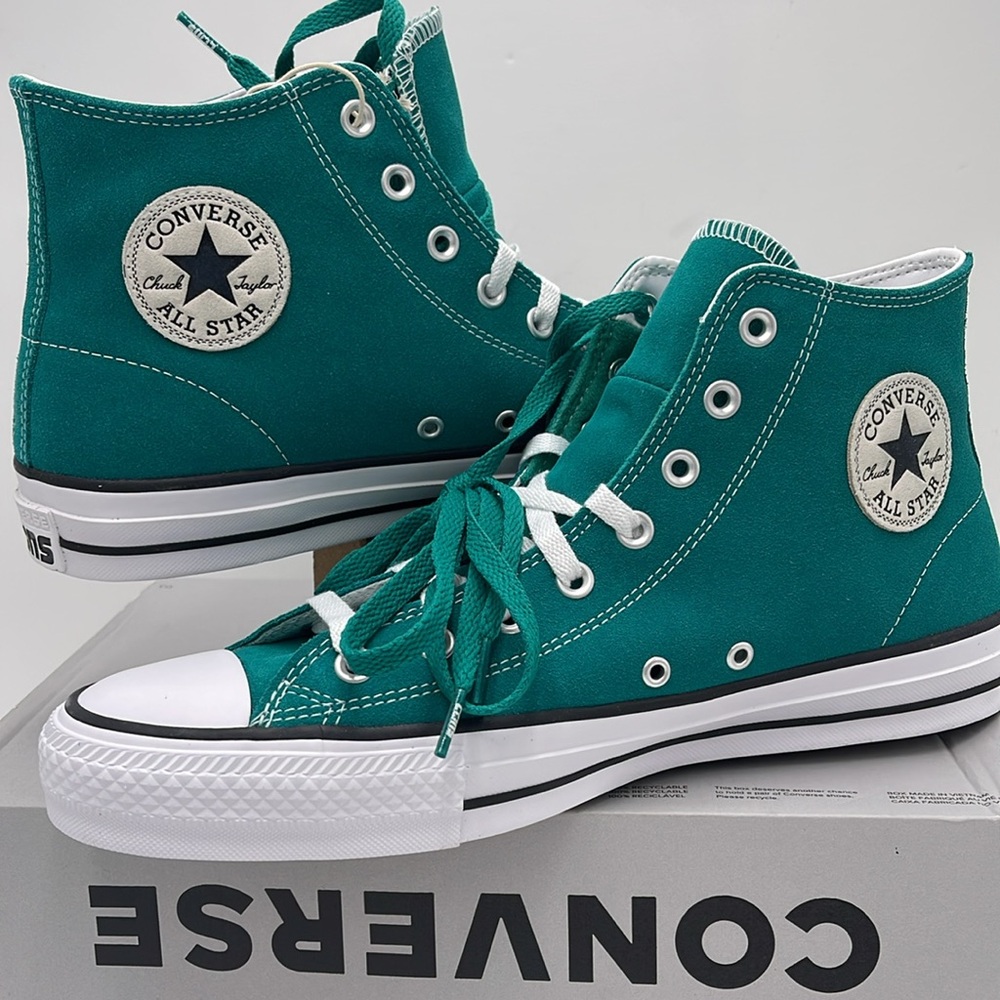 Converse Men’s High-Top Sneakers A08689C
CTAS PRO HI
MAGIC PEACOCK/WHITE/BLACK - Picture 9 of 16